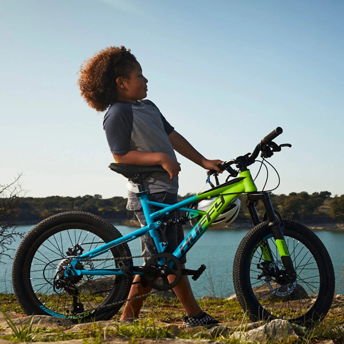20 - Inch Oxide Boys Mountain Bike for Kids, Lime / Blue - Product image 2
