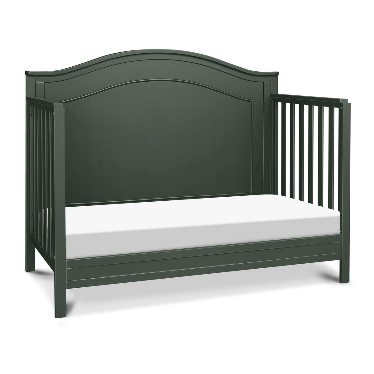 Davinci Charlie 4 - in - 1 Convertible Crib. Greenguard Gold Certified. Forest Green